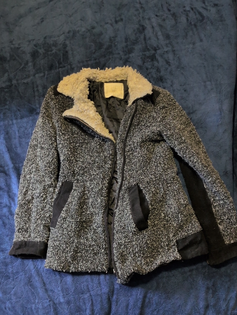 Cozy Gray Teddy Jacket with Cream Sherpa Collar